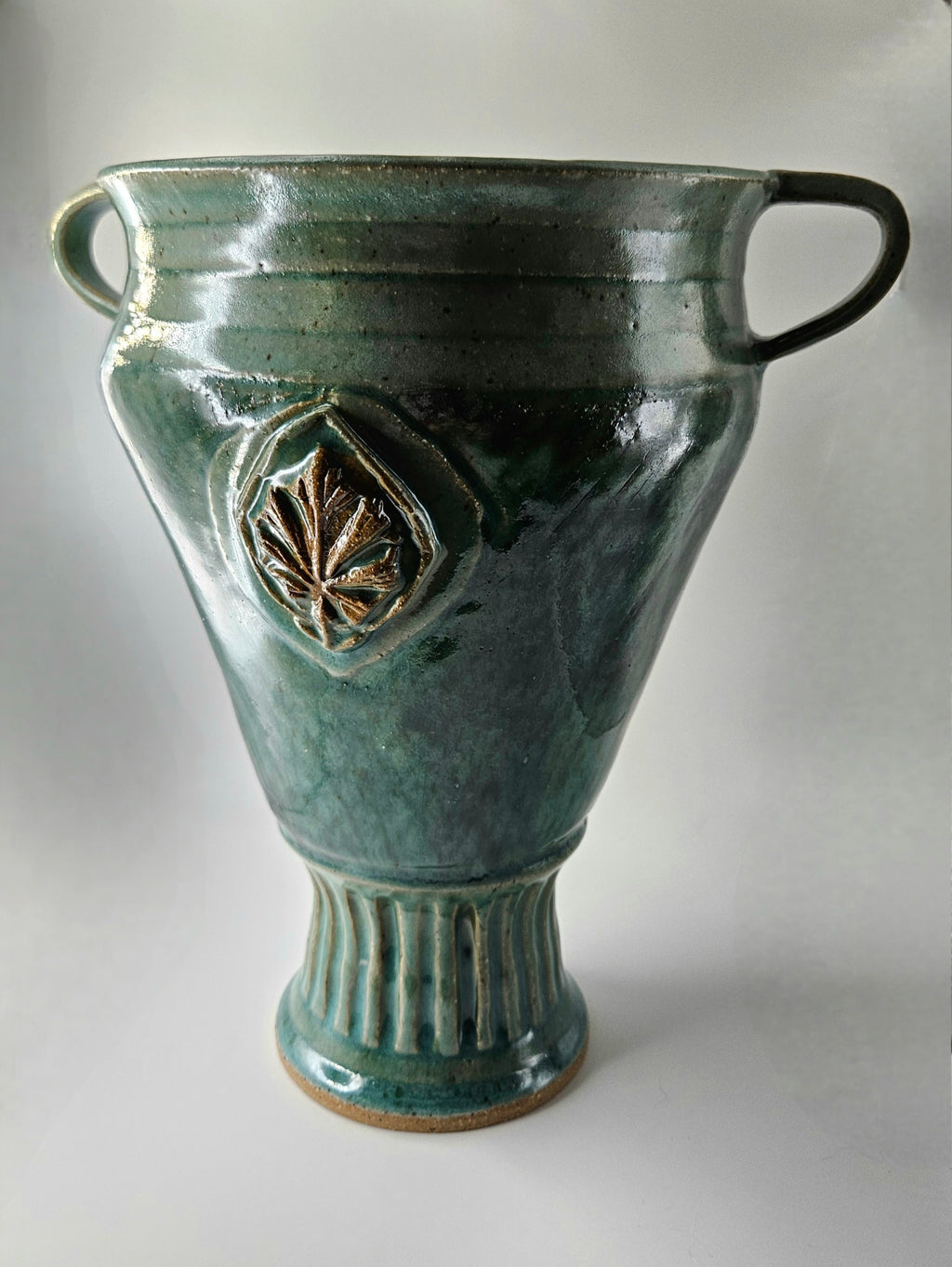 Medallion Vase
